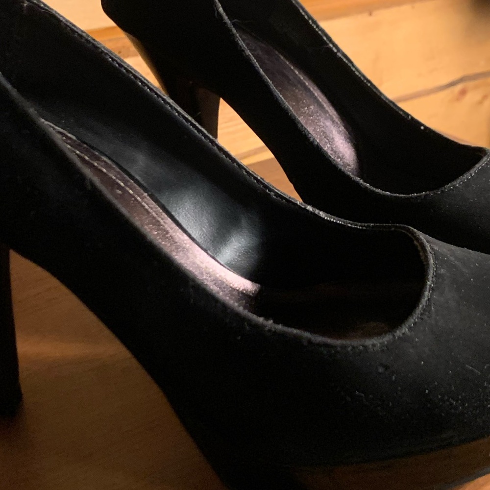 Soft Patent leather heels